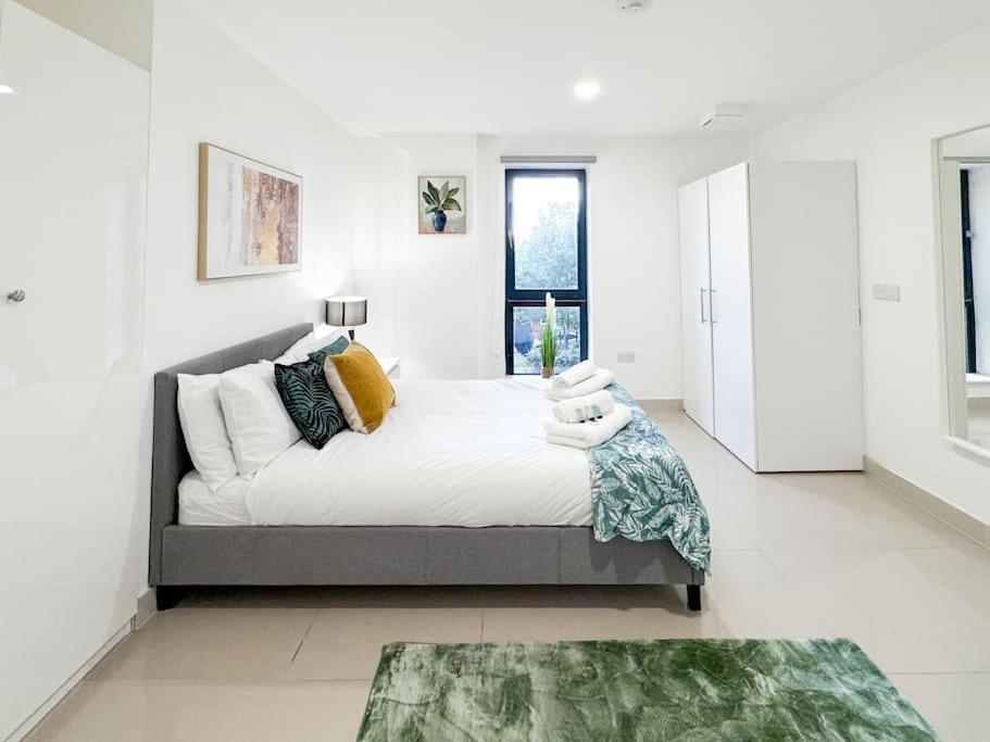 3 Bedroom Apt By Threethreethreesproperty Short Lets & Serviced Accommodation Leeds With Wi-Fi & Parking Leeds (West Yorkshire) Exterior foto