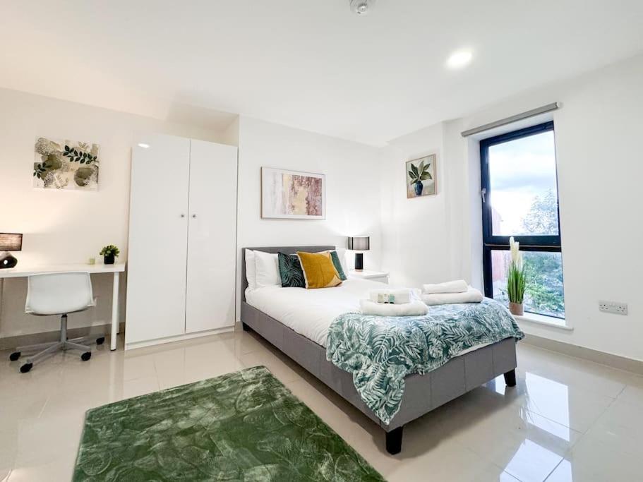 3 Bedroom Apt By Threethreethreesproperty Short Lets & Serviced Accommodation Leeds With Wi-Fi & Parking Leeds (West Yorkshire) Exterior foto