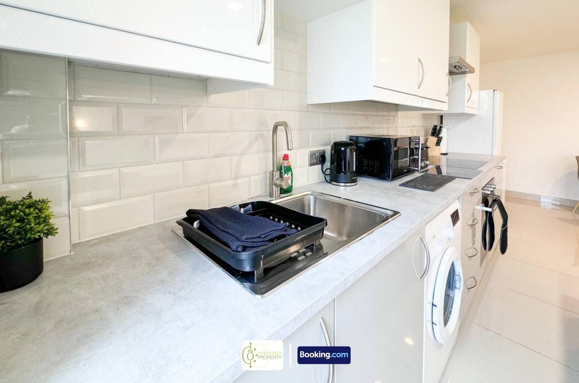 3 Bedroom Apt By Threethreethreesproperty Short Lets & Serviced Accommodation Leeds With Wi-Fi & Parking Leeds (West Yorkshire) Exterior foto